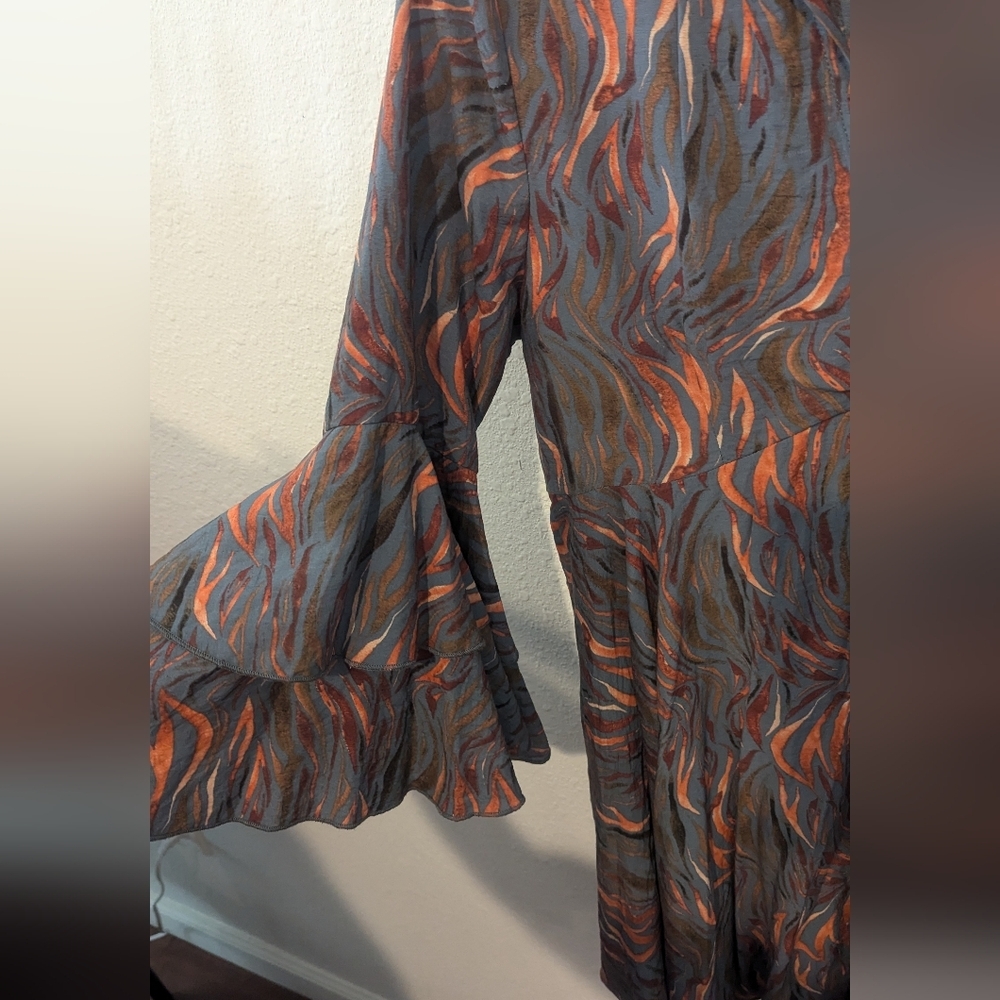 NWOT Umgee Boutique Flowy Dress Size S - Picture 3 of 7